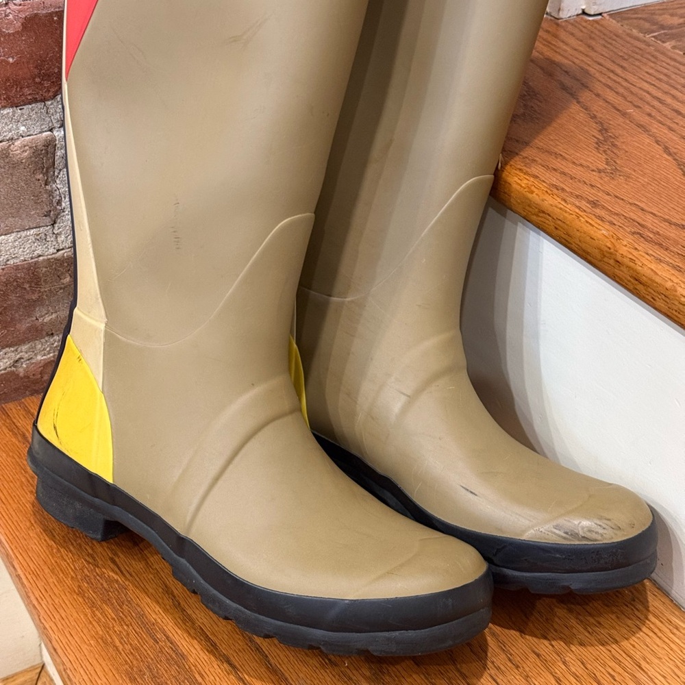 HUNTER Tall Olive + Color Boots - Picture 6 of 9